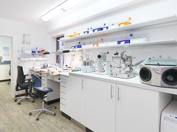 Zahntechnisches Labor Schultze-Gläsner für Siegen und Netphen